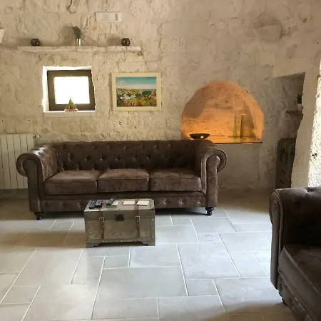 Trullo Rosa Martina Franca