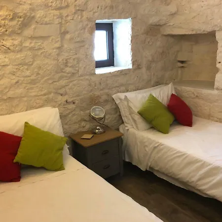 Trullo Rosa * Martina Franca